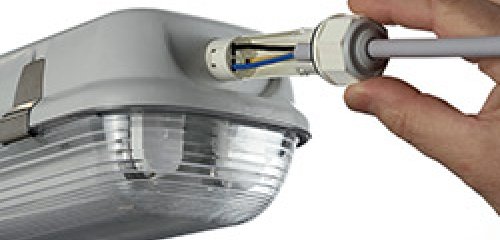 Connecting luminaires quickly & flawlessly with Adels LCS75 waterproof connector